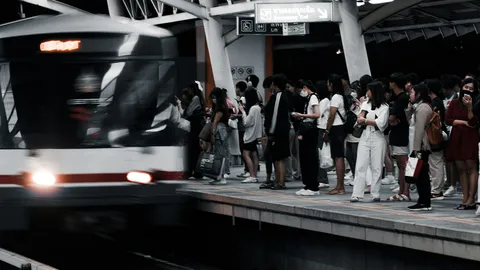 กรุงเทพฯ แพงจัง! ถึงค่าแรงปรับขึ้นบ้าง แต่รายจ่าย-ค่าครองชีพ “สูงกว่า” เงิน 400 บาท/วัน พอไหม?