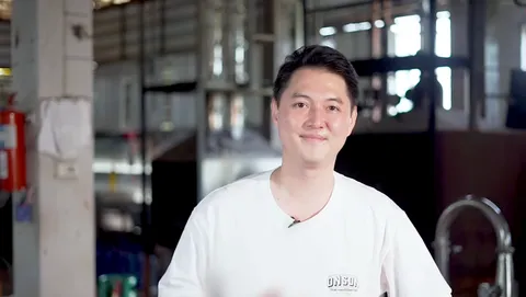 “เสือ ธรรมวิทย์” แห่งออนซอน “สุราชุมชน” พลิกชีวิตเกษตรกรไทยกับฝันที่ยังไปไม่ถึง