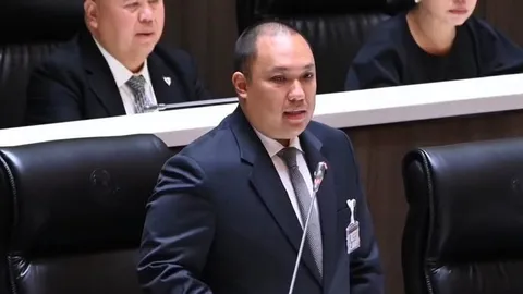 “พลพีร์” แนะ “ลิณธิภรณ์” ตั้งสติก่อนจ้องโทษคนอื่น ย้อนถามใครกันแน่ปล่อยประชาชมจมน้ำ 6 เดืิอน