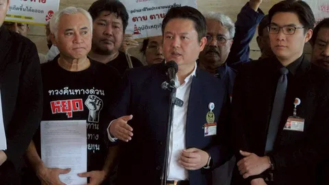 สหภาพแรงงาน กทพ.  คัดค้านรัฐบาล 4 เดือน ขยายสัมปทานทางด่วน Double Deck 