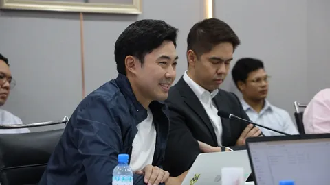 ปชป. คึกคัก คนเสนอตัวลงสมัคร สส. 7 วัน ทะลุ 300 คนรุ่นใหม่แห่เข้าพรรคต่อเนื่อง