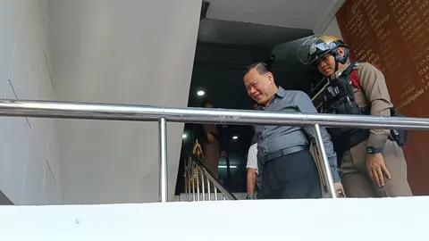 ตำรวจคุมตัว "สันธนะ" ส่งฟ้องศาลอาญากรุงเทพใต้ คดีอุ้มรีดไถ่ชาวไต้หวัน