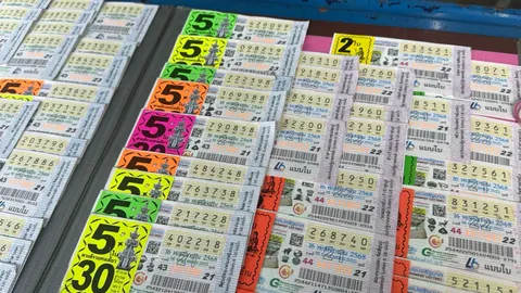 ส่อง "เลขเด็ด" เชียงใหม่ "เลขรถหมอนทอง-ชายแดน" คนหาซื้อเพียบ