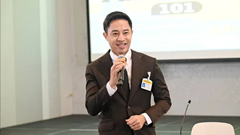 กรรมาธิการแก้ไขรัฐธรรมนูญ เคาะที่มากมธ.ยกร่างรัฐธรรมนูญใหม่ 35 คน ชูสูตร 20 หยิบ1