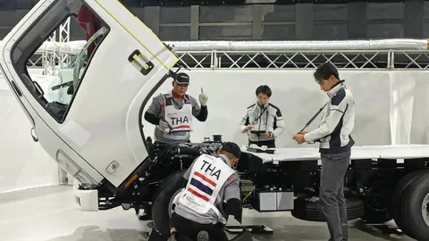 ทีมช่างอีซูซุไทยยืนหนึ่งเวทีโลก คว้าแชมป์การแข่งขัน I-1 Grand Prix ญี่ปุ่น