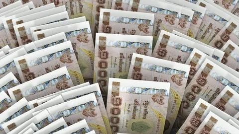 แบงค์เทาปลิ้นกระเป๋า หมอดูดังย้ำก่อนสิ้นปี 68 เป็นมหาเศรษฐีวี๊ดปัง