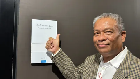 “วัชระ” โวยรัฐสภาใหม่ 2 หมื่นล้าน สุดเละเทะ ปลวกกินไม้ตะเคียน-น้ำรั่ว-ฝ้าทะลุ