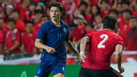 แข้งเขมรโวย ส.บอลฮ่องกง ดูแลไม่มืออาชีพ ไม่จัดรถตำรวจนำขบวนไปสนาม