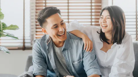 ความสัมพันธ์กำลังเฉยชาหรือเปล่า รู้จัก Passive Relationship และสัญญาณที่บอกว่าต้องคุยก่อนรักพัง