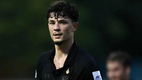 หัวใจทีมชาติไทย...เกินร้อย !! 