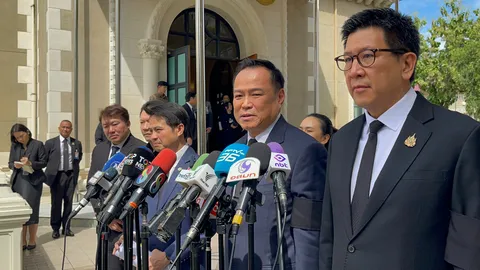 “อนุทิน” รับลงนามขออภัยโทษ “ทักษิณ” แล้ว ยืนตามความเห็นเดิมของ “ทวี”