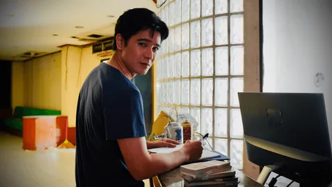 หนังสั้นน้ำดี 'คนขายชาติ' คนไทยหลอกกันเอง ขายศักดิ์ศรี ขายชาติเพื่อผลประโยชน์ตัวเอง