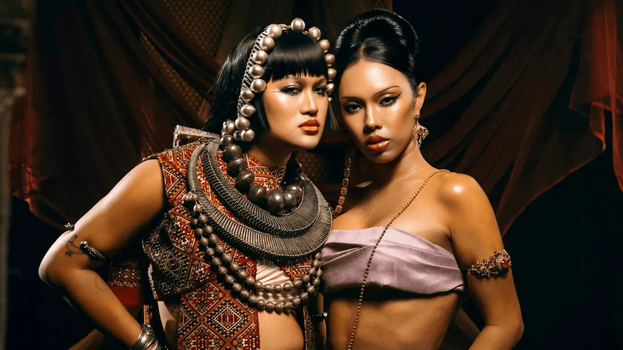 ALIE BLACKCOBRA ชวน มะเดี่ยว โชว์พลังเสียงสไตล์อีสานโซล พร้อมปล่อย MV กระหาย