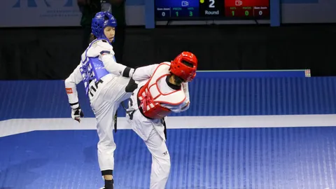 ”พัชรกัญน์“ ฮึดหยิบทองแดง ประเดิมคว้าเหรียญศึกแบงค็อกฯ เทควันโดให้ไทย