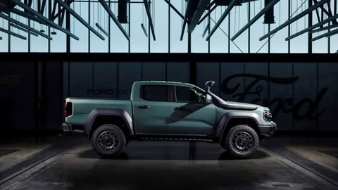 Ford ยืนยัน เตรียมเปิดตัวกระบะใหม่เน้นงานโหด Ranger SUPER DUTY 