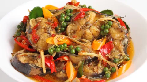 วิธีทำผัดเผ็ดปลาดุกพริกแกง รสชาติจัดจ้าน อร่อย เด็ด ถูกปากคนไทย