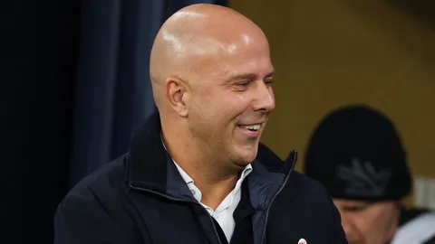 "ลิเวอร์พูล" ตัดสินใจเรียบร้อย หลัง "สล็อต" พาทีมแพ้ 6 จาก 7 นัดหลังสุดในพรีเมียร์ลีก