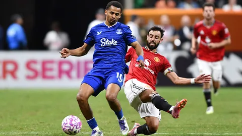 ผีแดงเหนือกว่าเห็นๆ! ส่องสถิติก่อนเกมแมนยู เปิดบ้านพบ เอฟเวอร์ตัน คืนนี้ 03.00 น.