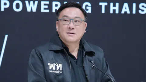  “จุลพันธ์” เสนอแผนเร่งด่วนรับมือน้ำท่วมหาดใหญ่ ระดม “รถผลิตน้ำดื่มเคลื่อนที่” ภายใน 24 ชั่วโมง