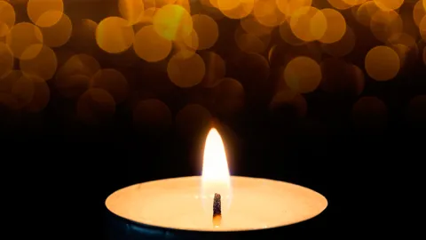 วิธีการทำเทียนฉุกเฉินสำหรับพื้นที่น้ำท่วมไฟดับ