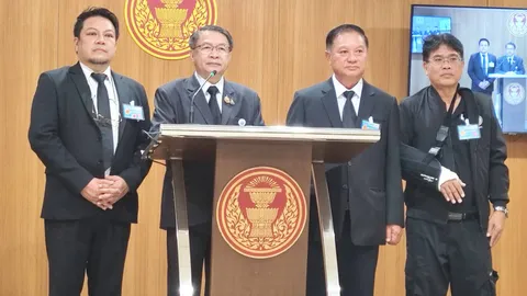 "เปรมศักดิ์" หวั่นใจแก้ รธน. ล่มก่อนโหวตวาระ 3 ปมคุณสมบัติ 35 กมธ. ยกร่างฯ