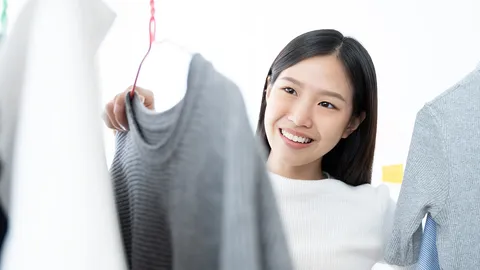 สีเสื้อมงคล 2569 "หมอไก่ พ.พาทินี" เสริมดวงโชคลาภ-การงาน ตลอดปี