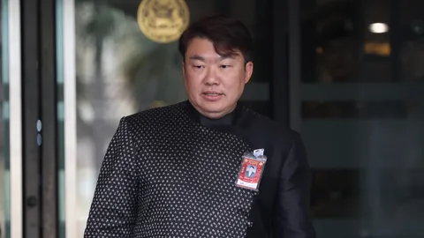 ครม. ไฟเขียว ร่าง พ.ร.ฎ.เปิดประชุมสมัยวิสามัญรัฐสภา 10-11 ธ.ค. เปิดทางแก้ รธน.