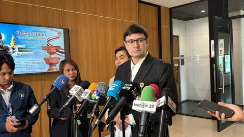 “โรม” ส่งหนังสือด่วนถึงนายกฯ แนะ 4 ข้อหลักช่วยน้ำท่วม จี้ใช้ “สตาร์ลิงค์” แก้วิกฤต