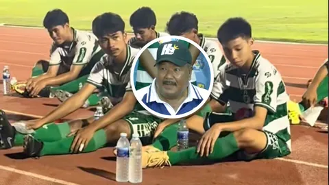 เกิดอะไรขึ้น "อ.สกล" ขอยึดมือถือ "หมอนทองวิทยา" 1 เดือน นักเตะสะดุ้งทั้งทีม (คลิป)