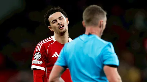 เคอร์ติส โจนส์ เจ็บจนพูดไม่ออก “ลิเวอร์พูล” ทรุดหนัก! นานมาแล้วที่ไม่เห็นทีมรักวิกฤตแบบนี้