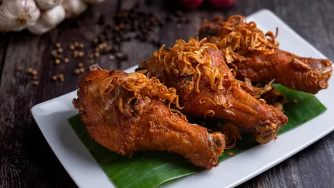 5 เมนูอาหารง่ายๆ ช่วยน้ำท่วมภาคใต้ เน้นโปรตีน ให้พลังงาน มุสลิมกินได้