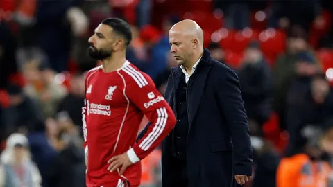 ไปกันใหญ่ "ลิเวอร์พูล" เจอข่าวร้ายล่าสุด หลัง "สล็อต" พาทีมแพ้ 9 จาก 12 นัดหลังสุด