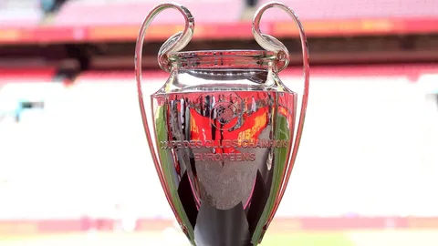 1 ทีมร่วงหนัก "ซูเปอร์คอม" ทำนายเต็งแชมป์ UCL ล่าสุด มี 2 ทีมมาแรง หลังจบนัดที่ 5