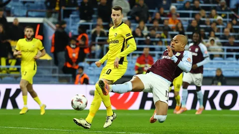 ผลบอลเมื่อคืน แอสตัน วิลล่า เบียดเฉือน ยัง บอยส์ ขึ้นรองฝูงยูโรปาลีก