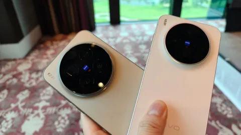 เปิดราคา vivo X300 และ vivo X300 Pro ในไทย เน้นการถ่ายภาพเลนส์ ZEISS 200 ล้านพิกเซล 