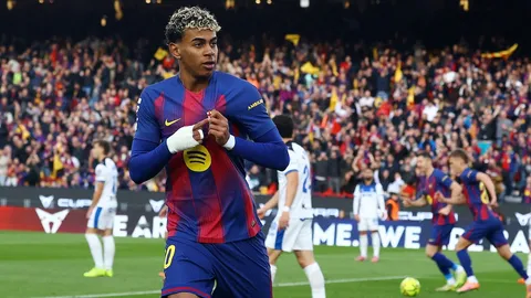 ผลบอลเมื่อคืน บาร์เซโลน่า แซงดับ อลาเบส ขึ้นจ่าฝูงลาลีกา สเปน