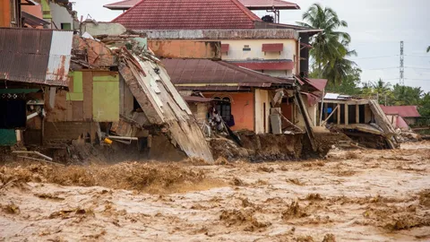 เอเชียวิกฤต น้ำท่วม-ดินถล่มครั้งใหญ่ คร่าชีวิตแล้วกว่า 600 ศพ