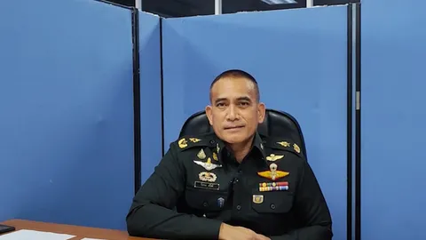 โฆษกฯ ศป.กฉ. บอกนายกฯ สั่งเร่งฟื้นฟูหาดใหญ่รับไฮซีซั่น ส่งเรือผลักดันน้ำ 5 ลำช่วย