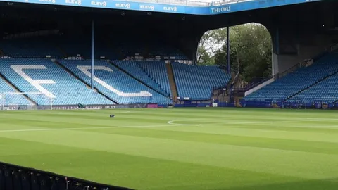 ไปกันใหญ่ "สโมสรดังอังกฤษ" โดนตัดอีก 6 คะแนน จมบ๊วยแต้มติดลบอื้อ