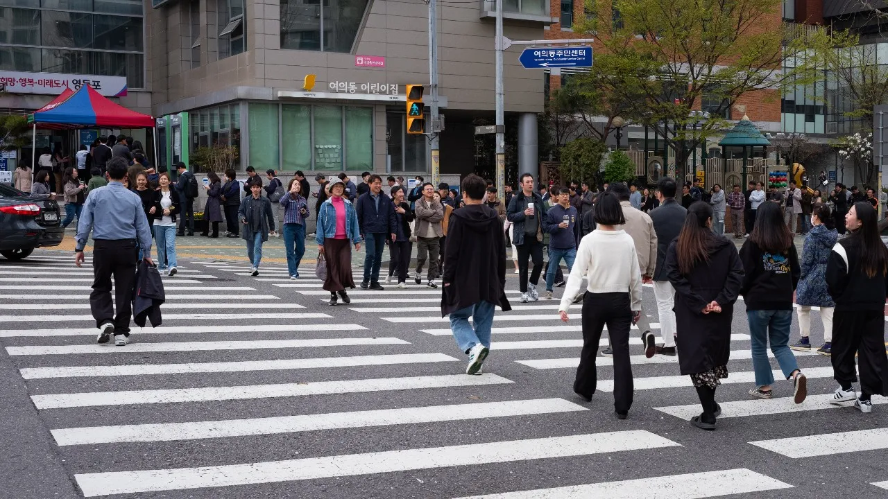 South Korea Develops App to Alert Stalking Victims with Real-Time Location of Perpetrators