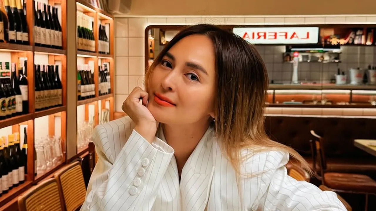 Nana Raibina Avoids Prison Court Grants Bail at 1 Million Baht, Travel Ban Imposed