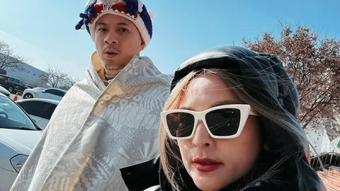 "เวย์" อ้างนักธุรกิจ โกงเทรดหุ้น 50 ล้าน "เหยื่อ" แจ้งตำรวจเอาผิด ฉะคลิป "นานา" กอดลูก