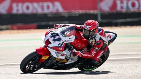 “นพรุธพงษ์” คว้าโพเดียม “นครินทร์” ท็อป 4 รุ่นใหญ่ “เอเชีย โร้ด เรซซิ่ง 2025” สนามสุดท้าย