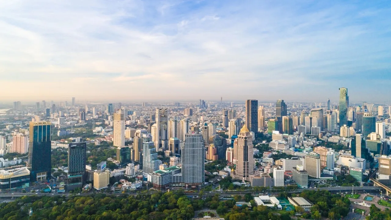 เช้านี้ กทม. ค่าฝุ่น PM 2.5 อยู่ในเกณฑ์มาตรฐาน เห็นสีเขียวหลายเขต