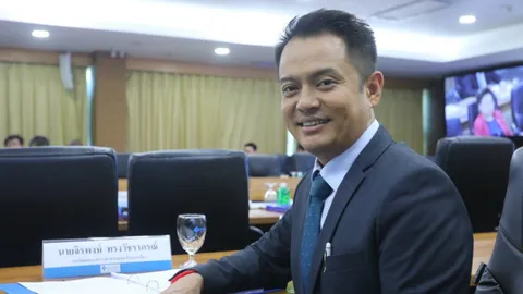 ฮุบที่ดิน ส.ป.ก. ปปช. ฟันเด็กเพื่อไทย "หนู" ดันไทยเข้า OECD เท้งจี้ล้างบางแก๊งเทา