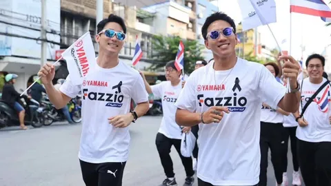 “ลีซอ” อดีตทีมชาติไทย ตัดพ้อเบาๆ ให้ดาราวิ่งคบเพลิง ซีเกมส์ 2025 นักกีฬายืนโบกธงปลายขบวน (คลิป)