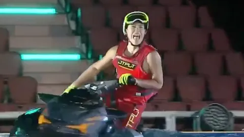 เปิ้ล นาคร โพสต์ถึงลูกชาย น้องออก้า หลังโชว์เจ็ตสกีใน พิธีเปิดซีเกมส์ 2025