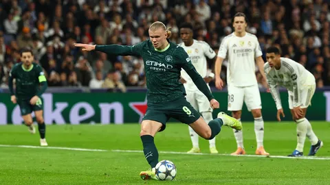 ผลบอลเมื่อคืน เรอัลมาดริด แพ้ แมนซิตี้ คาบ้าน หล่นที่ 7 ยูฟ่า แชมเปียนส์ลีก