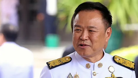 "อนุทิน" ชิงยุบสภาตาม "เท้ง" ขอ ปัดหักหลังหนีซักฟอก ยันเอ็มโอเอไม่มีปม สว.