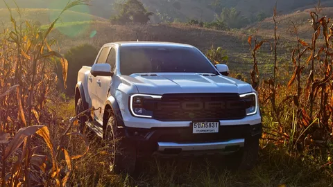 Ford Ranger Raptor ลดยาวๆ 1,699,000 บาท (จากปกติ 1,804,000 บาท)